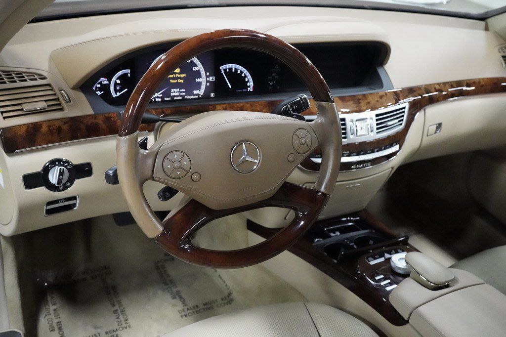 Used 2013 Mercedes-Benz S 550 4MATIC image 10