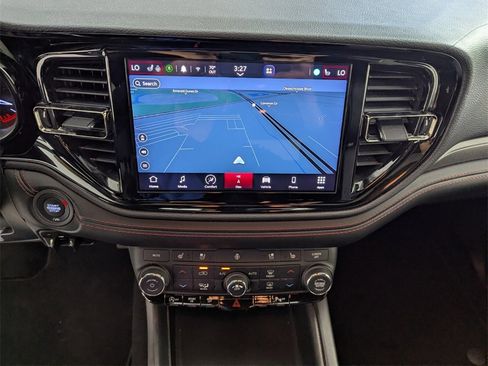 Certified 2023 Dodge Durango GT image 25