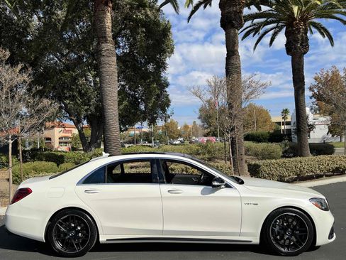 Used 2020 Mercedes-Benz S 63 AMG 4MATIC Sedan w/ Driver Assistance Package image 24