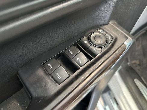 Used 2019 GMC Sierra 1500 SLT w/ SLT Premium Plus Package image 11