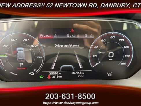 Used 2021 Audi e-tron Premium w/ Convenience Plus Package AWD/4WD image 23
