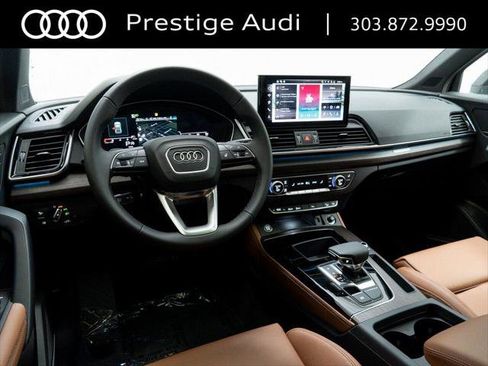 Used 2025 Audi Q5 2.0T Premium Plus w/ Premium Plus Package AWD/4WD image 14