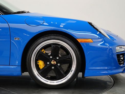 Used 2011 Porsche 911 Speedster RWD image 64