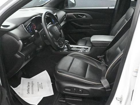 Used 2023 Chevrolet Traverse Premier w/ Redline Edition AWD/4WD image 10