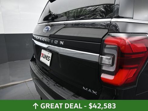 Used 2024 Ford Expedition Max Limited image 17