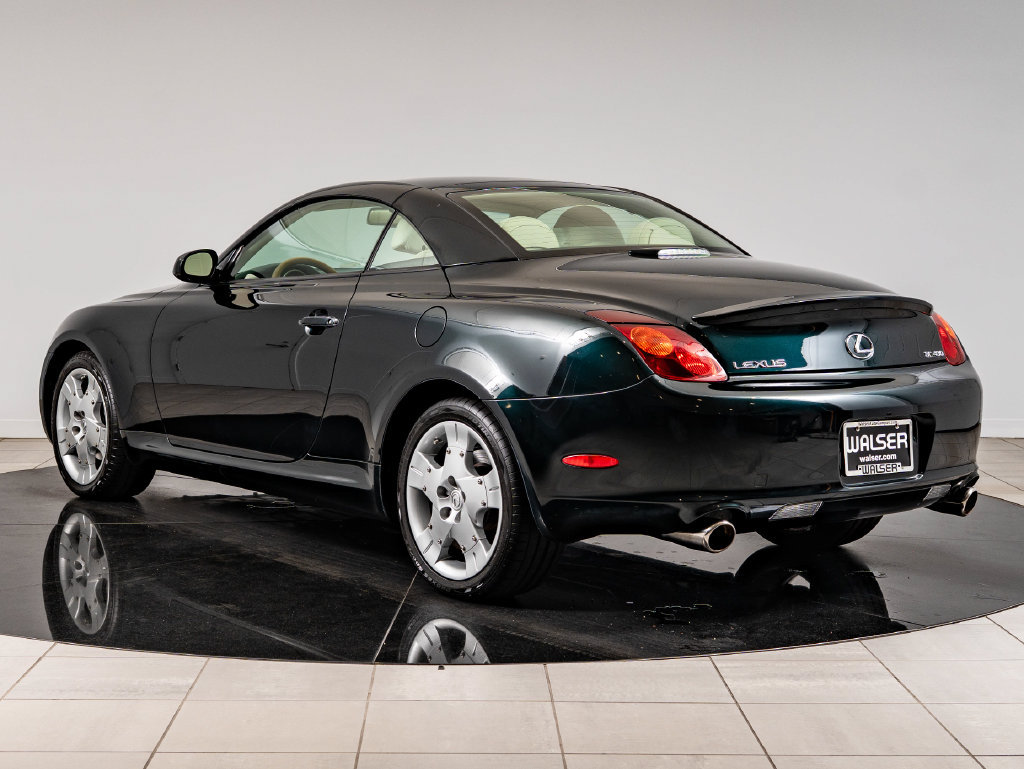 Used 2004 Lexus SC 430 Convertible w/ Preferred Accessory Pkg RWD image 7