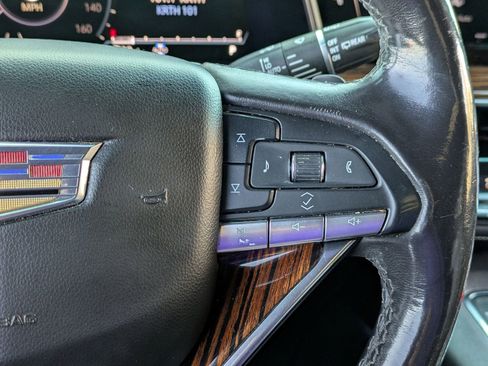 Used 2021 Cadillac Escalade Premium Luxury w/ Driver Assist Tech Package AWD/4WD image 11