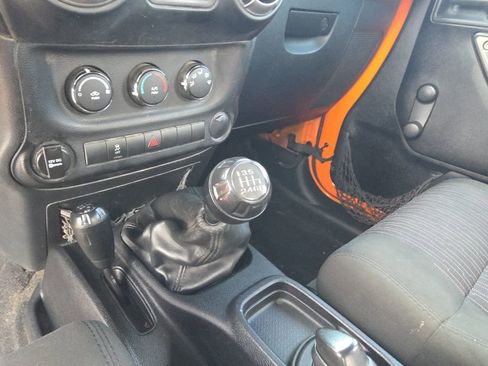 Used 2012 Jeep Wrangler Sport image 12