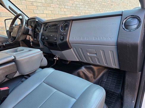 Used 2016 Ford F250 XL w/ Power Equipment Group image 13