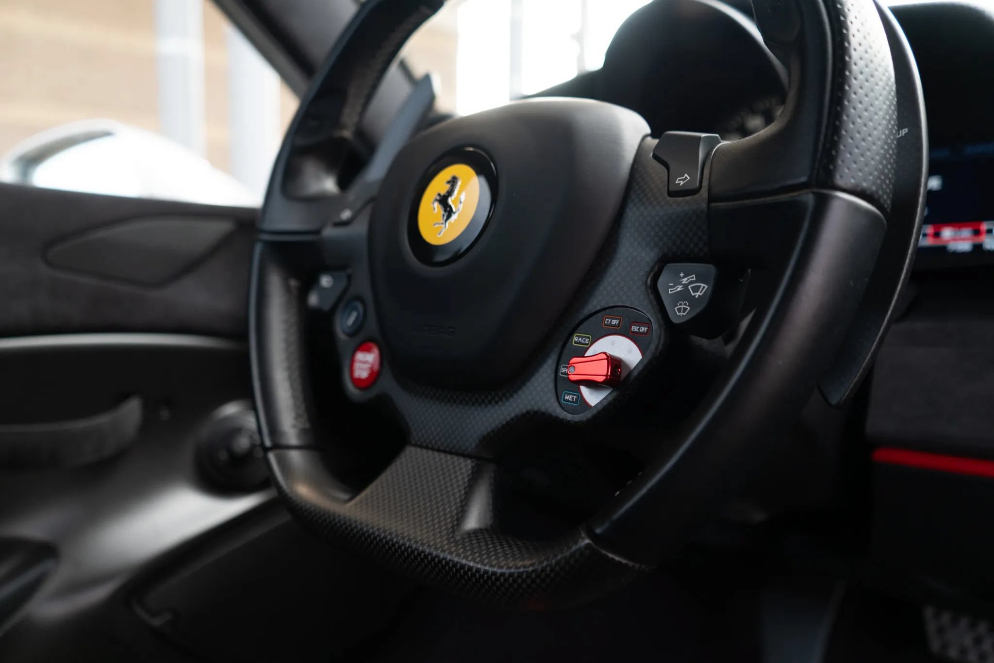 Used 2019 Ferrari 488 Pista Coupe RWD image 64