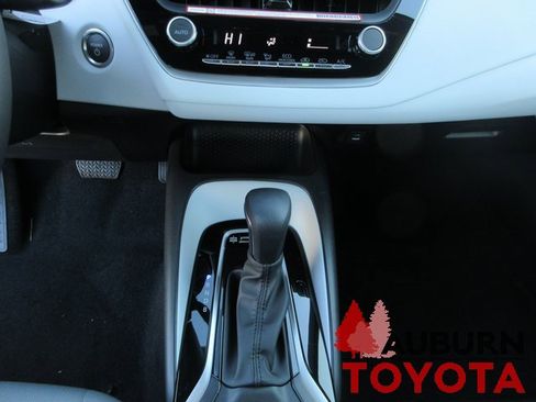 New 2026 Toyota Corolla SE image 9