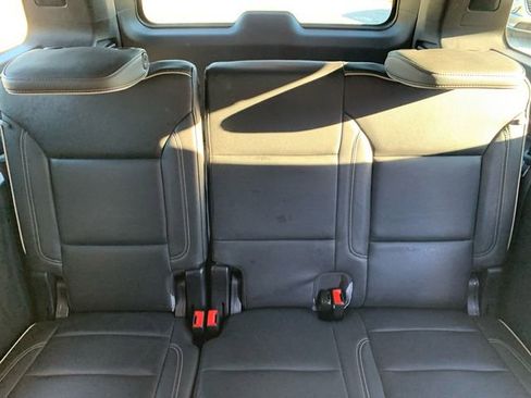 Certified 2024 Chevrolet Suburban Premier image 22