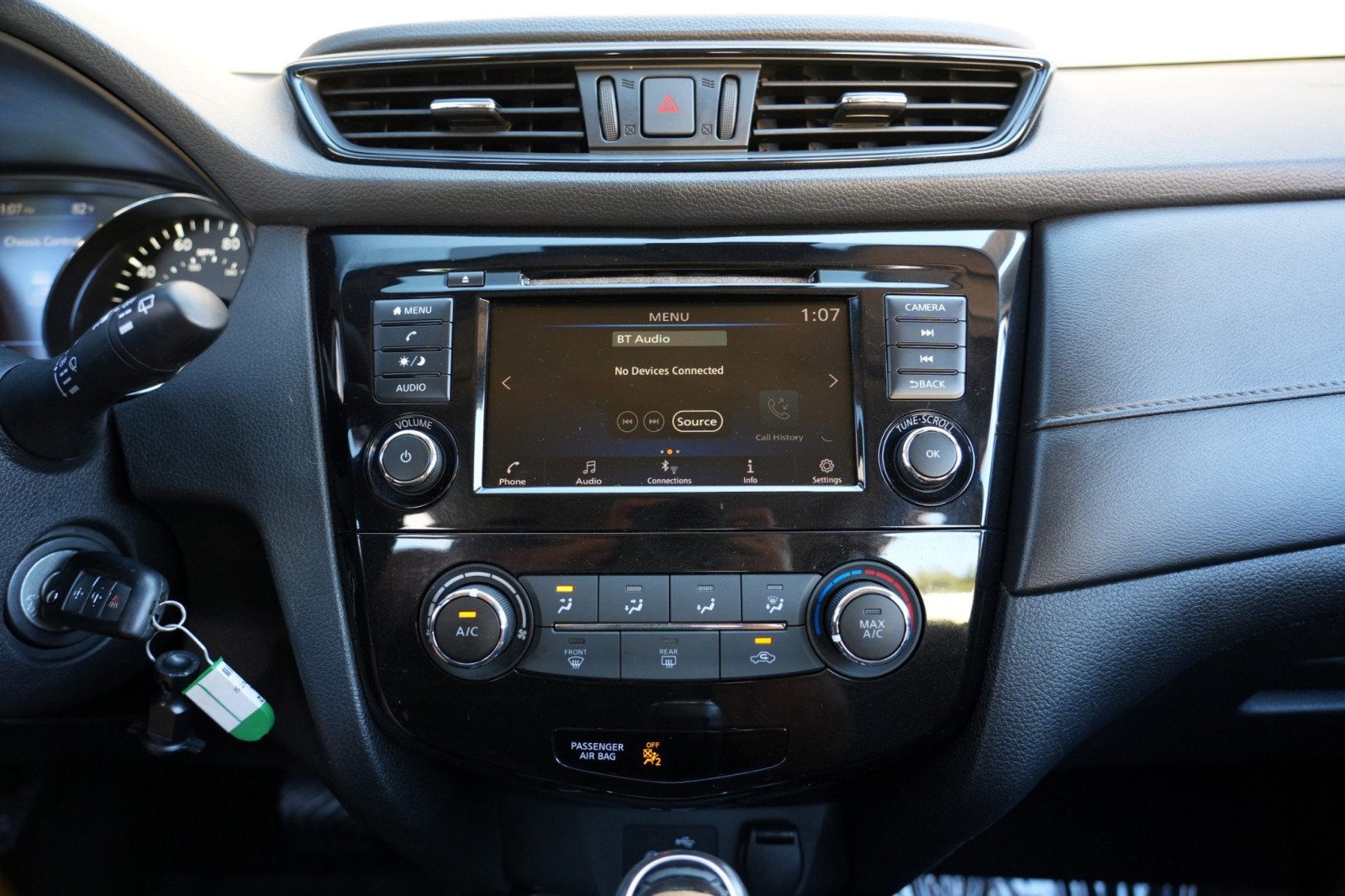 Used 2019 Nissan Rogue S FWD image 21
