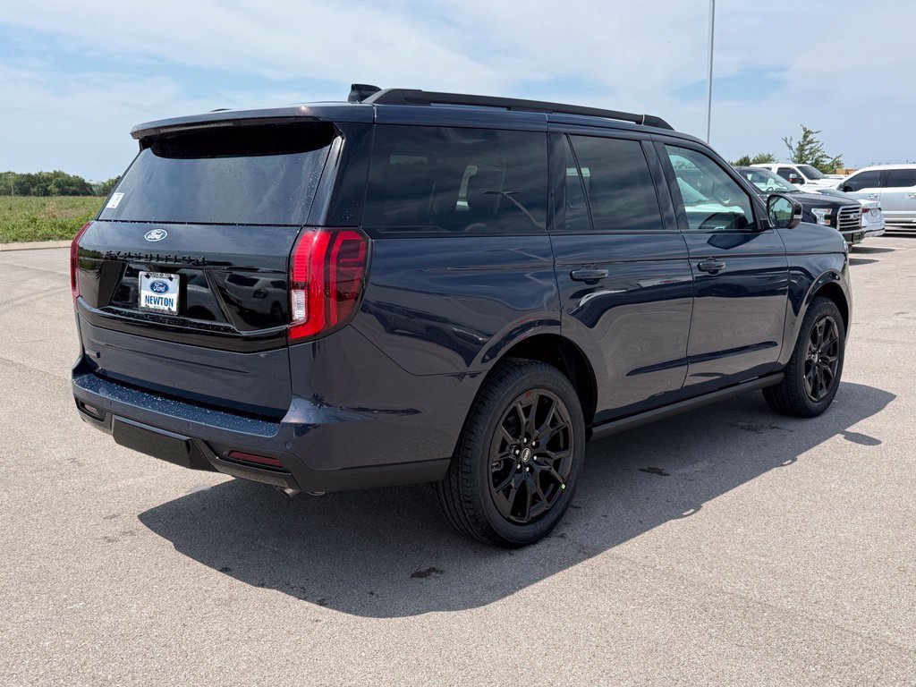 Used 2027 Ford Expedition Platinum RWD image 35
