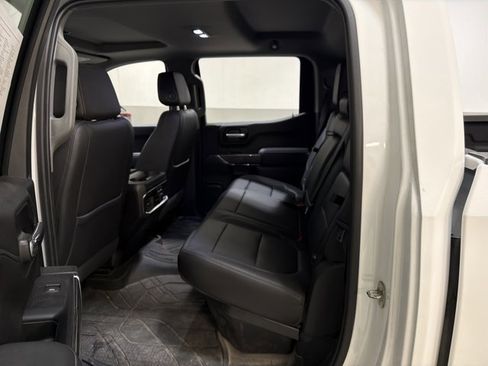 Used 2019 Chevrolet Silverado 1500 LTZ w/ LTZ Premium Package AWD/4WD image 10