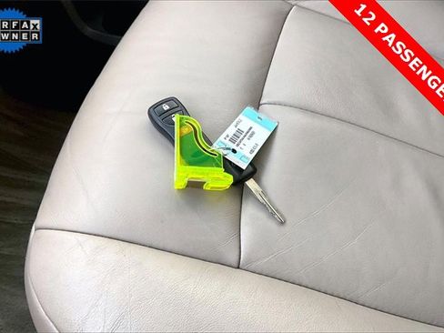 Used 2018 Nissan NV 3500 SL image 11