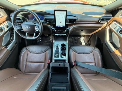 Used 2022 Ford Explorer King Ranch w/ Technology Package AWD/4WD image 19