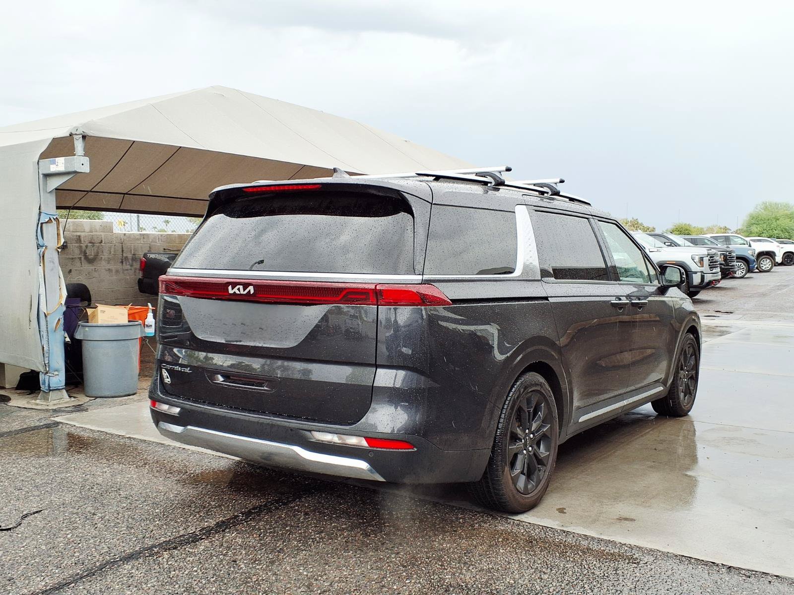 Used 2022 Kia Carnival SX Prestige FWD image 5