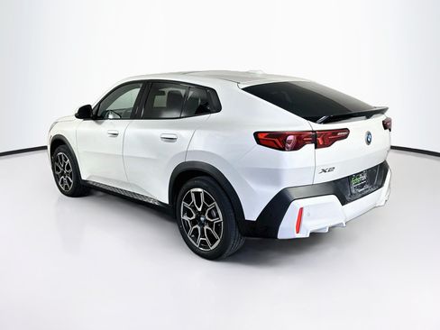 Used 2026 BMW X2 xDrive28i w/ Convenience Package AWD/4WD image 5