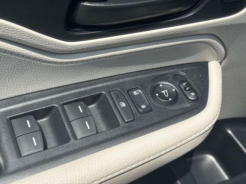 Certified 2025 Honda Odyssey EX-L image 20