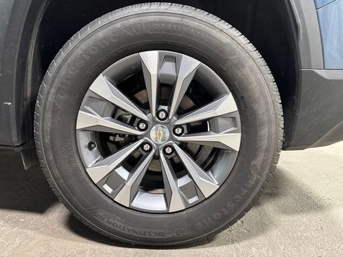 Used 2025 Chevrolet Equinox LT FWD image 36