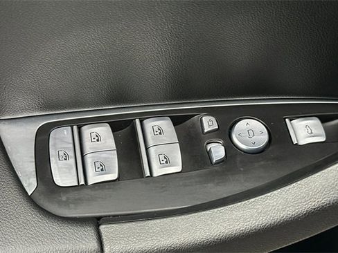 Used 2024 BMW X3 xDrive30i image 12