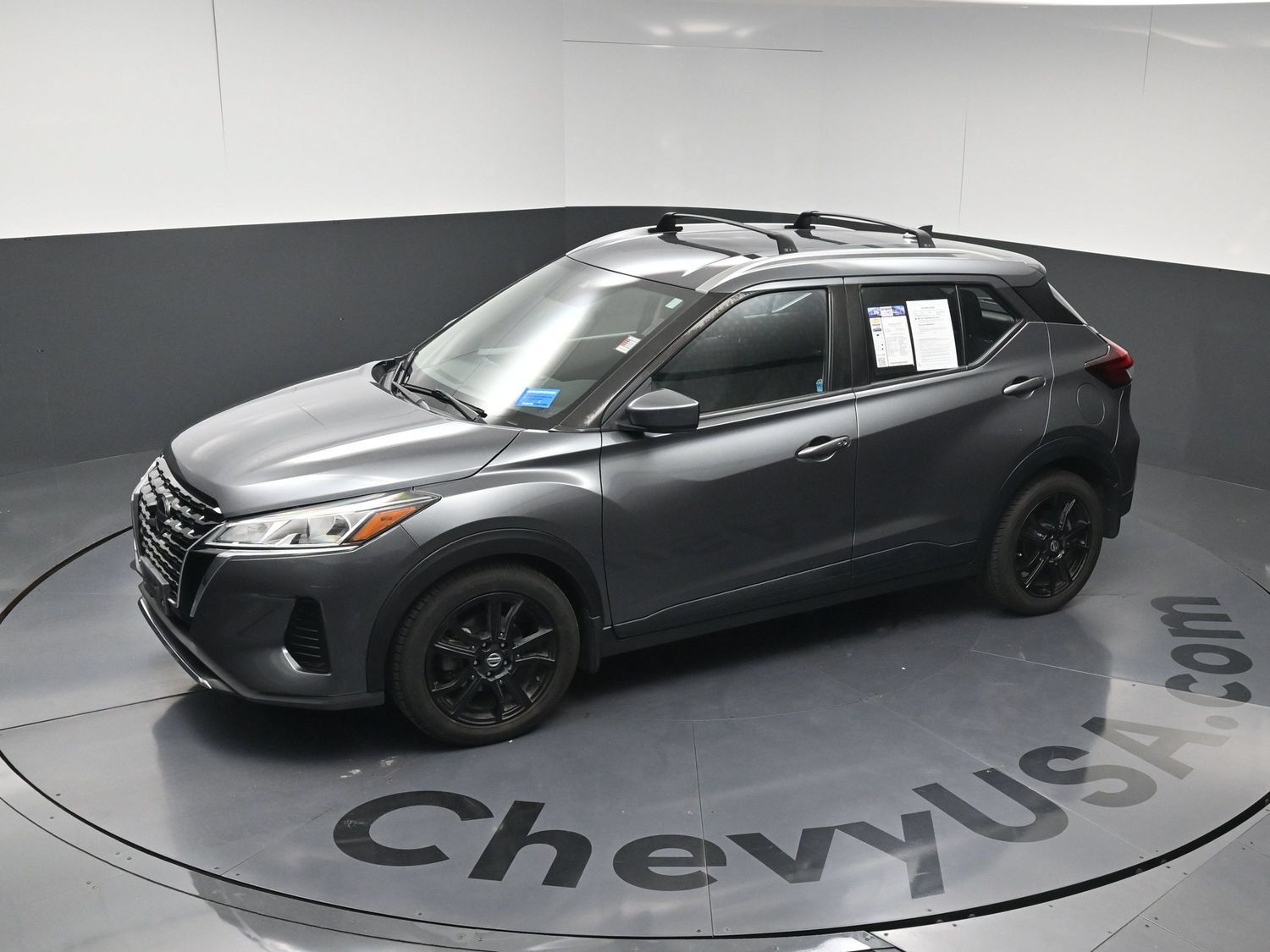 Used 2021 Nissan Kicks SV w/ Interior Electronics Package FWD image 12