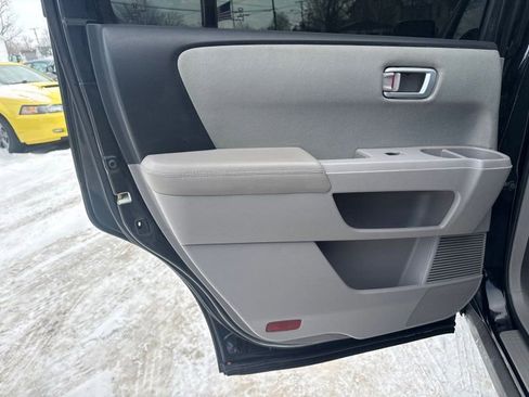 Used 2015 Honda Pilot EX image 11