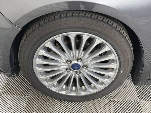 Used 2015 Ford Fusion Titanium AWD/4WD image 8