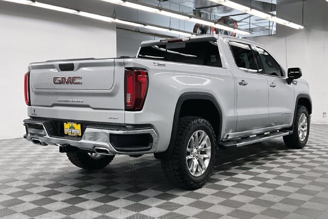 Used 2021 GMC Sierra 1500 SLT w/ SLT Premium Package AWD/4WD image 12