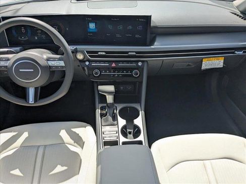 New 2025 Hyundai Sonata SE image 17