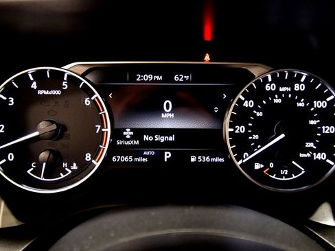 Used 2023 Nissan Rogue SV AWD/4WD image 22