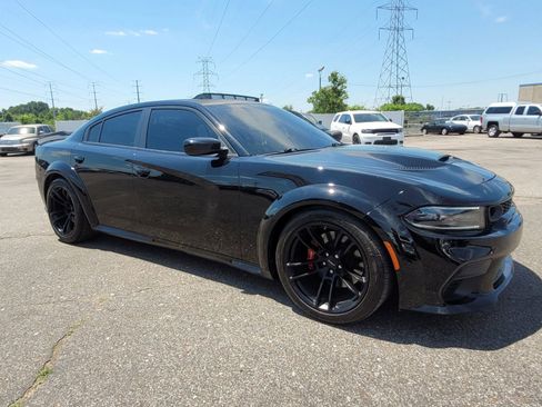 Used 2019 Dodge Charger Scat Pack w/ Plus Group RWD image 29