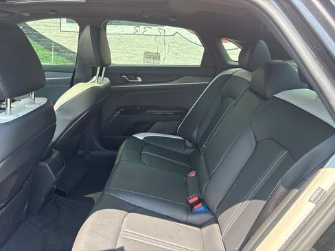 Used 2025 Kia K5 GT-Line w/ GT-Line Premium Package FWD image 24