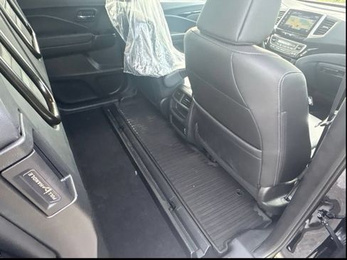 Used 2020 Honda Ridgeline RTL-E image 25