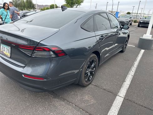 Used 2025 Honda Accord SE image 12
