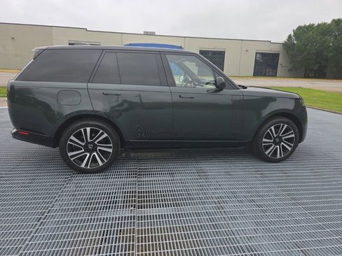 Used 2023 Land Rover Range Rover SE AWD/4WD image 6
