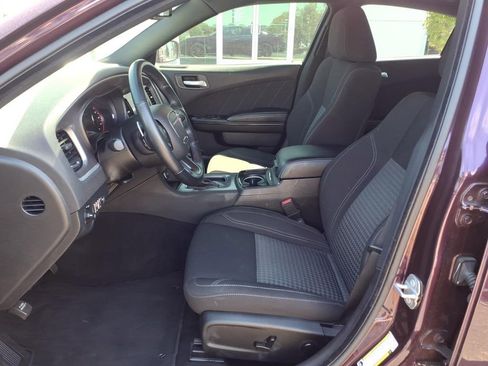 Used 2022 Dodge Charger SXT w/ Blacktop Package AWD/4WD image 16