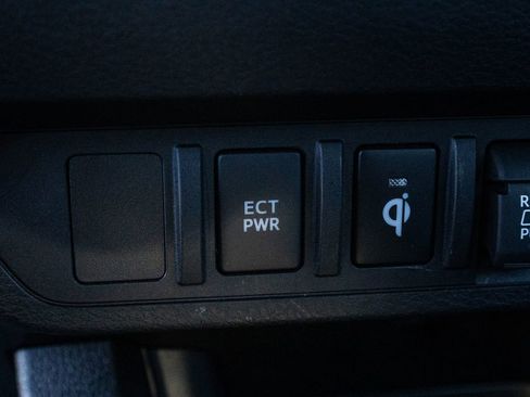 Used 2023 Toyota Tacoma TRD Sport image 30