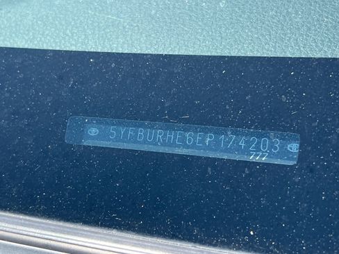 Used 2014 Toyota Corolla LE w/ Body Protection Package image 23