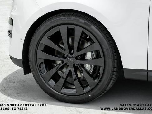 New 2026 Land Rover Range Rover Sport SE AWD/4WD image 56