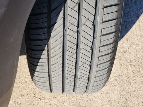 Used 2018 Jeep Renegade Latitude image 12