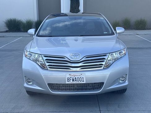 Used 2011 Toyota Venza w/ Leather Pkg image 8