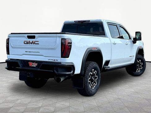 Used 2025 GMC Sierra 2500 AT4X AWD/4WD image 6