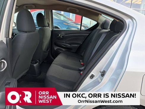 Used 2017 Nissan Versa SV image 16