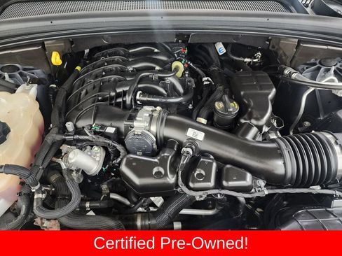 Certified 2025 Jeep Grand Cherokee Limited AWD/4WD image 36