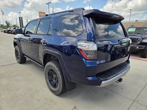 Used 2023 Toyota 4Runner TRD Off-Road Premium w/ Off Road Premium Plus Package AWD/4WD image 5