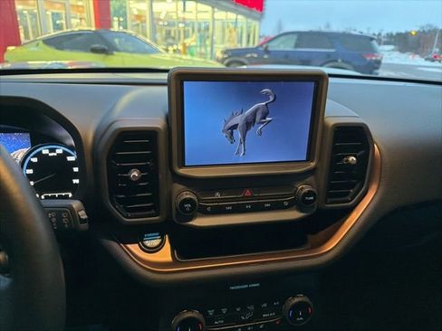 Used 2023 Ford Bronco Sport Outer Banks w/ Tech Package image 3