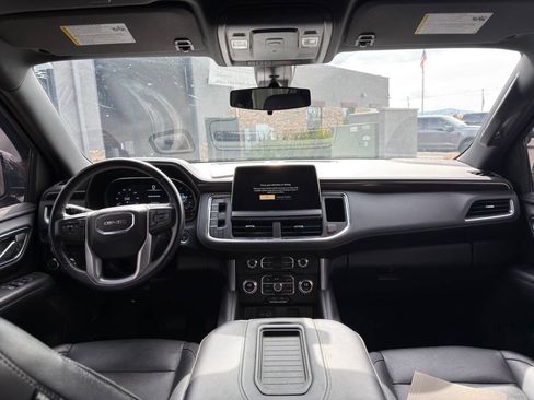 Used 2022 GMC Yukon SLE w/ Gmc Pro Safety Plus Package AWD/4WD image 11