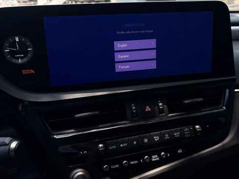 Used 2024 Lexus ES 300h F Sport w/ Accessory Package (Z1) FWD image 17
